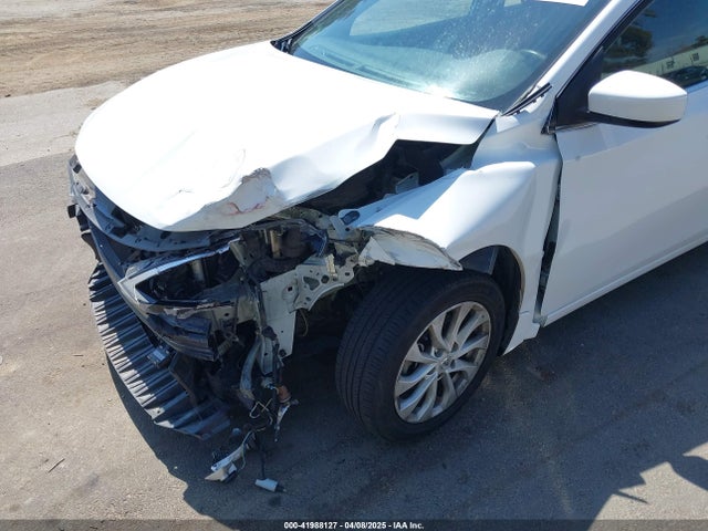 3N1AB7AP2JY208328 Nissan SENTRA SV
