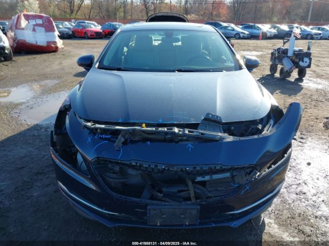 1G4ZP5SS4HU126375 Buick Lacrosse Essence