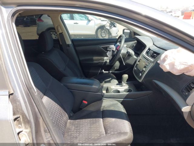 1N4AL3AP9HN353463 Nissan Altima 2.5 S