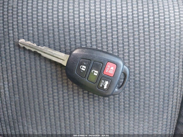 5YFBURHE7HP656280 Toyota 2zr-fe