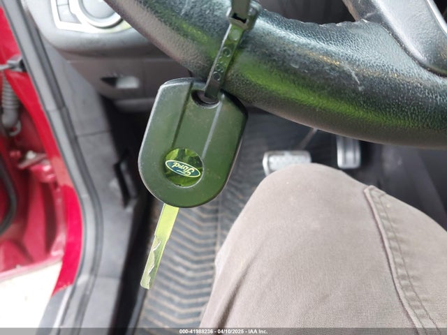 1FMCU9G9XHUD99347 Ford ESCAPE SE
