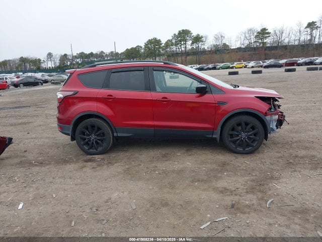1FMCU9G9XHUD99347 Ford ESCAPE SE