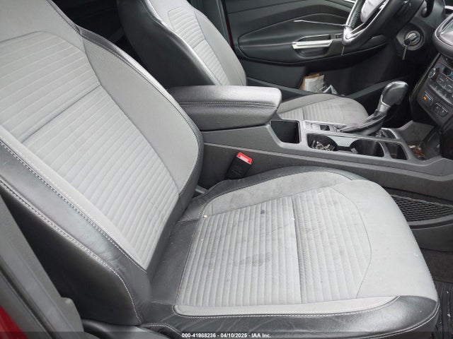 1FMCU9G9XHUD99347 Ford ESCAPE SE