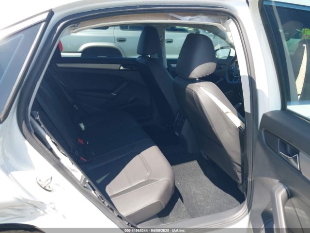 1VWSA7A33NC004182 Volkswagen Passat 2.0t Se