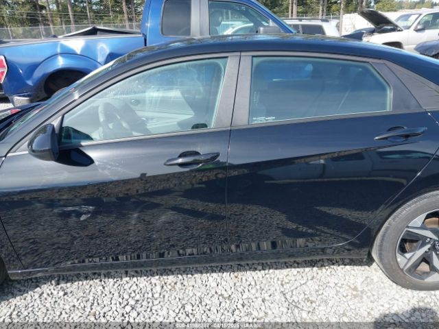 KMHLS4AG2PU556335 Hyundai ELANTRA SEL
