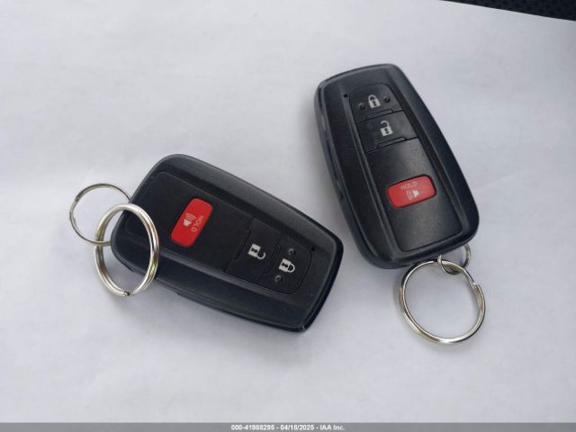 JTDKARFU9H3050782 Toyota Prius