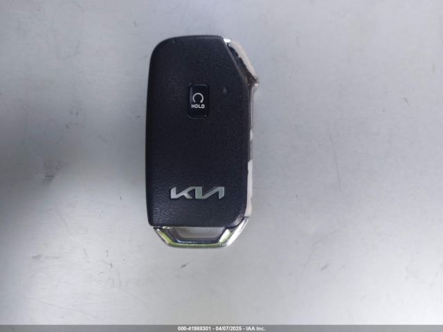 5XYK7CAF6PG028866 KIA Sportage X-pro