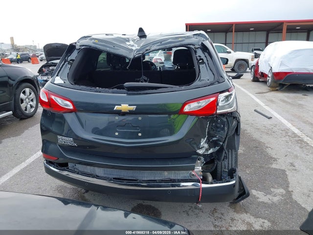 3GNAXJEV0JS579163 Chevrolet EQUINOX LT