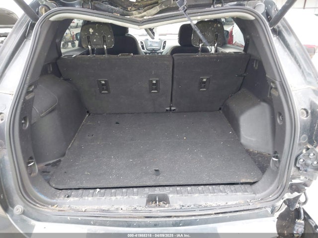 3GNAXJEV0JS579163 Chevrolet EQUINOX LT