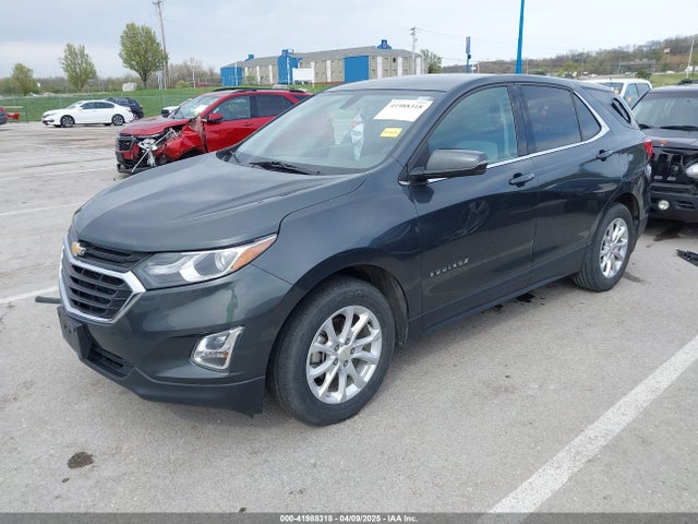 3GNAXJEV0JS579163 Chevrolet EQUINOX LT