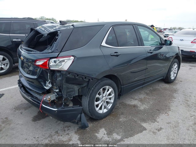 3GNAXJEV0JS579163 Chevrolet EQUINOX LT