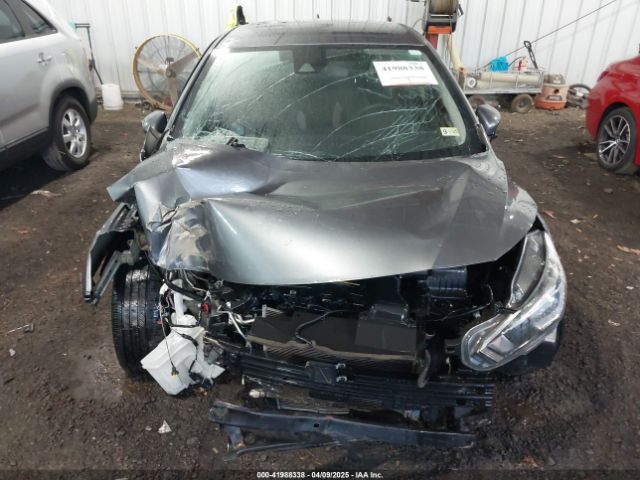 3N1CN8EV4LL916384 Nissan Versa Sv Xtronic Cvt
