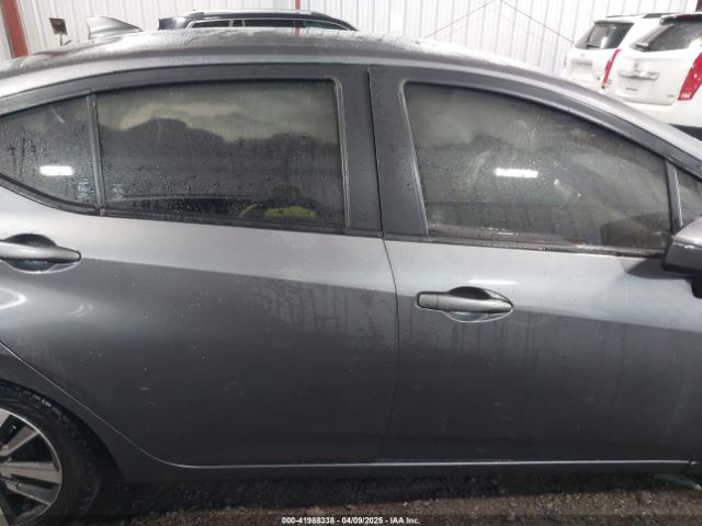 3N1CN8EV4LL916384 Nissan Versa Sv Xtronic Cvt