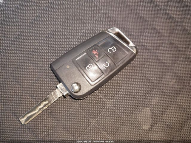 3VV0B7AXXMM040752 Volkswagen Tiguan 2.0t S