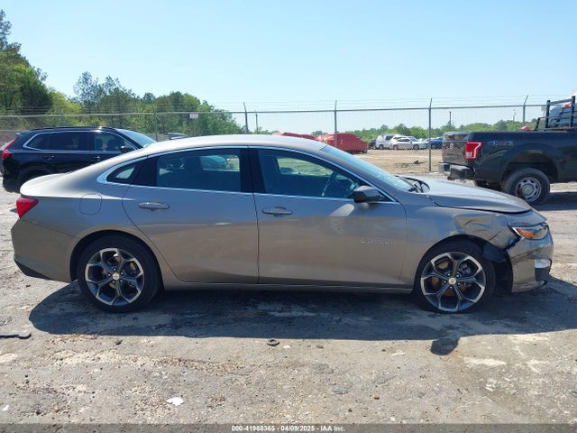 1G1ZD5ST0PF180709 Chevrolet Malibu Fwd 1lt