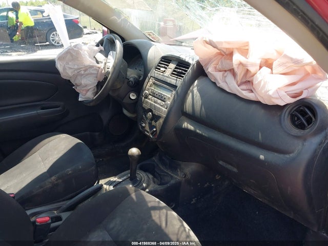 3N1CN7AP6JL864254 Nissan Versa 1.6 S+
