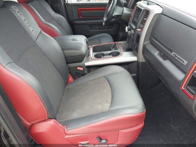 1C6RR7YT4JS151036 RAM 1500 Rebel  4x4 5'7 Box
