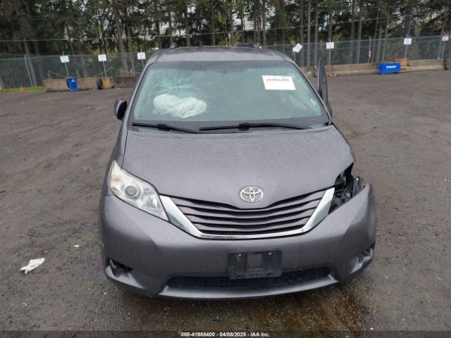 5TDKK3DC3FS635681 Toyota Sienna Le 8 Passenger