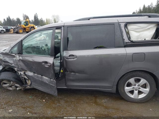 5TDKK3DC3FS635681 Toyota Sienna Le 8 Passenger