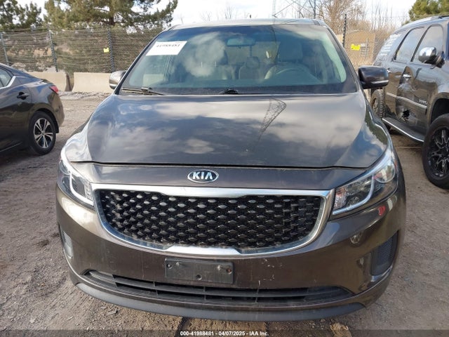 KNDMB5C13G6178666 KIA SEDONA LX