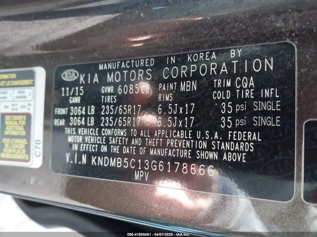 KNDMB5C13G6178666 KIA SEDONA LX
