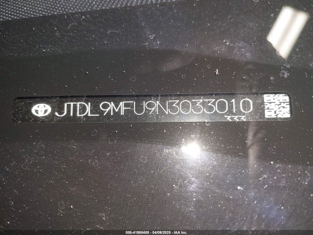 JTDL9MFU9N3033010 Toyota Prius Le Awd-e