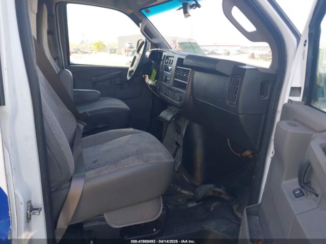 1GCWGBFG8L1273661 Chevrolet Express Cargo Rwd 2500 Extended Wheelbase Wt