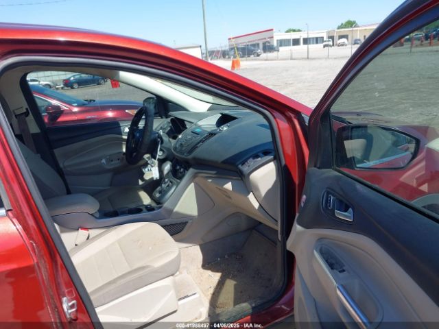 1FMCU0G78FUB55784 Ford ESCAPE SE