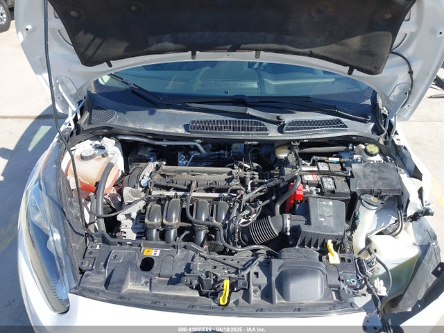 Ford Fiesta 2014 3FADP4EJ0EM111373 Image 10