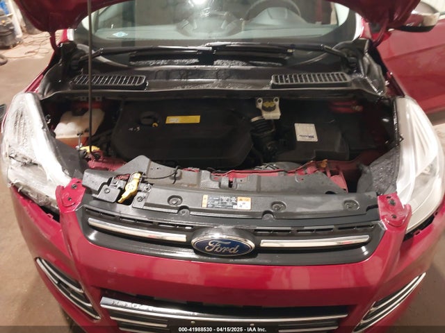 1FMCU0GX5GUA10221 Ford ESCAPE SE