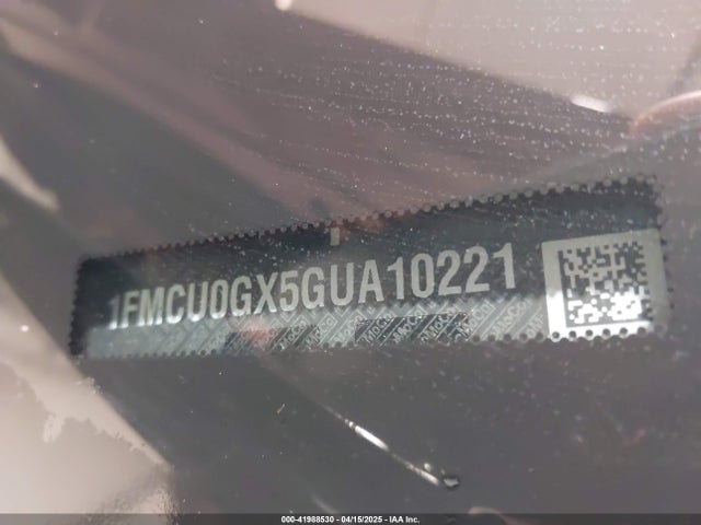 1FMCU0GX5GUA10221 Ford ESCAPE SE