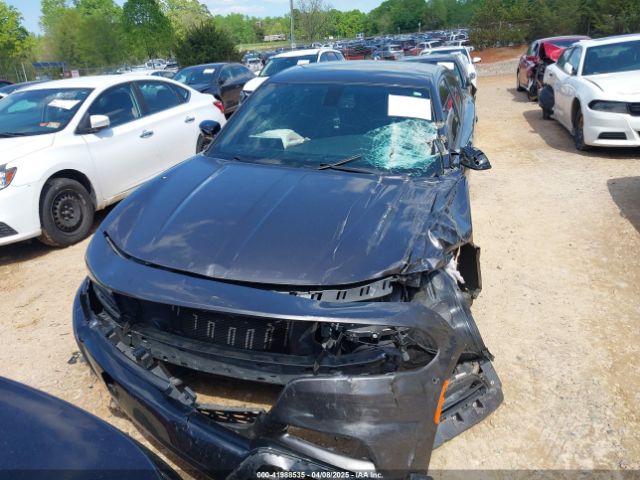 2C3CDXHG6JH253191 Dodge Charger Sxt Plus Rwd
