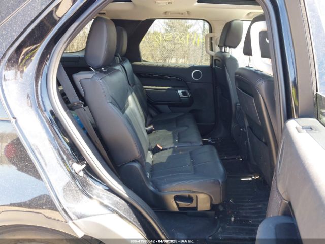 SALRGBBV6HA040864 Land Rover Discovery Se