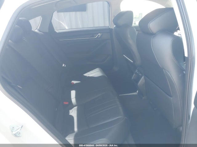 1HGCV1F49NA096051 Honda Accord Sport Special Edition