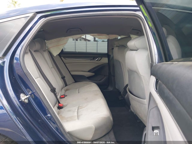 1HGCV1F18KA056173 Honda ACCORD LX