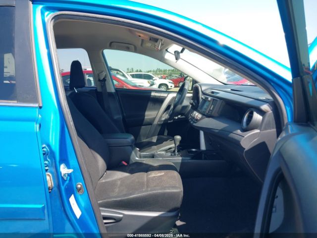 2017 TOYOTA RAV4 JTMZFREV6HD106343 Photo 4