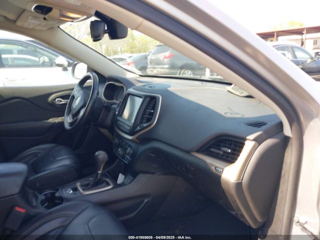 1C4PJLDB4HW517979 Jeep Cherokee Limited Fwd