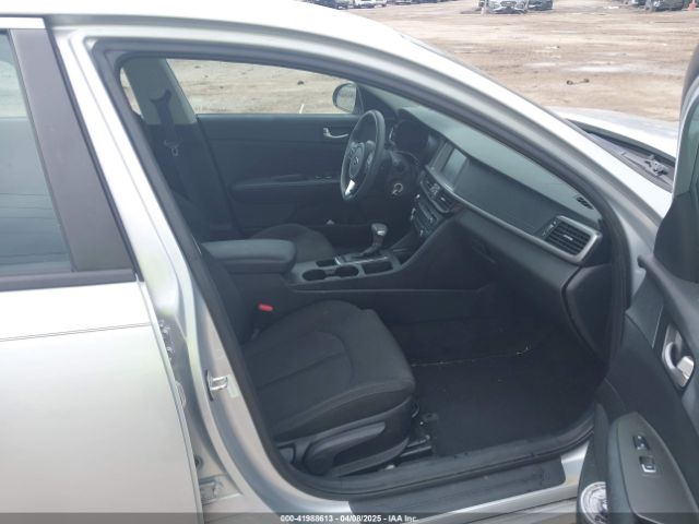 5XXGT4L35JG186427 KIA Optima Lx