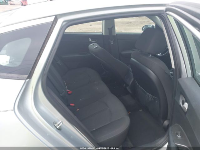 5XXGT4L35JG186427 KIA Optima Lx
