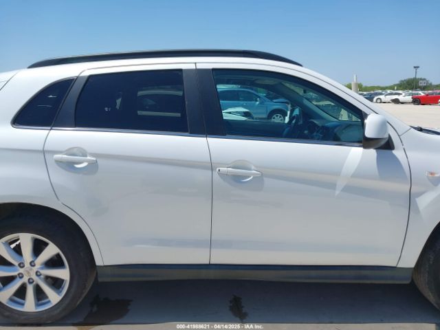 4A4AR4AU0FE025228 Mitsubishi Outlander Sport Se