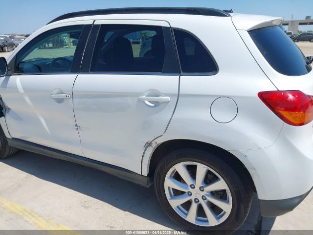 4A4AR4AU0FE025228 Mitsubishi Outlander Sport Se
