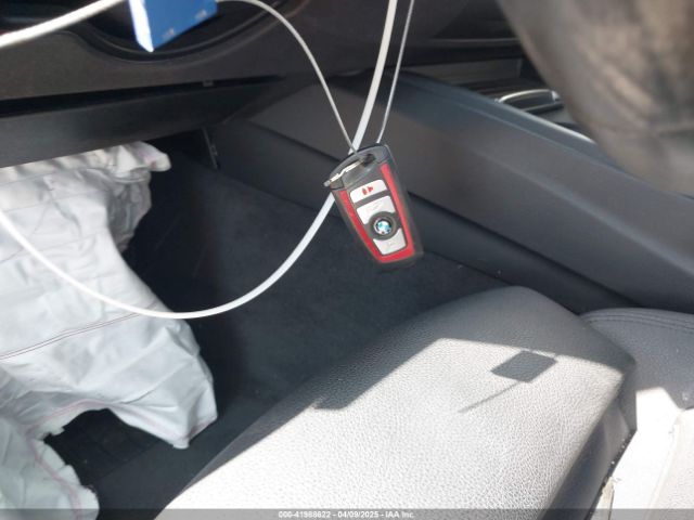 WBA8B3G55HNU35270 BMW 340i