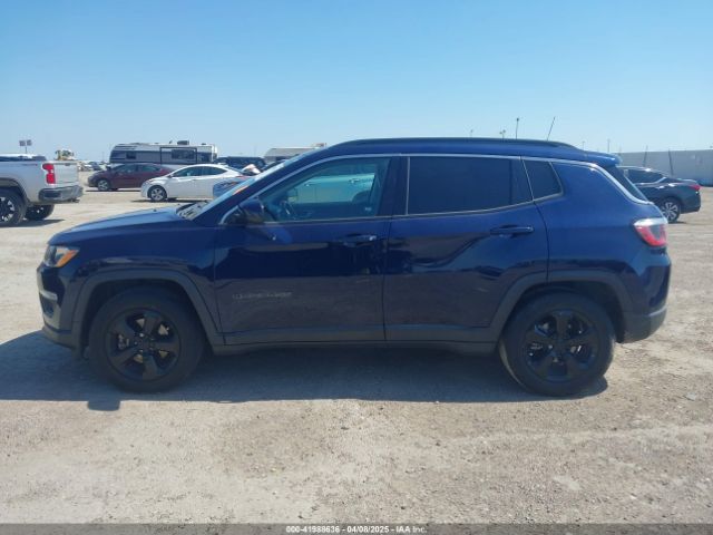 3C4NJCBB6JT102426 Jeep Compass Latitude Fwd