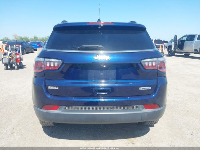 3C4NJCBB6JT102426 Jeep Compass Latitude Fwd