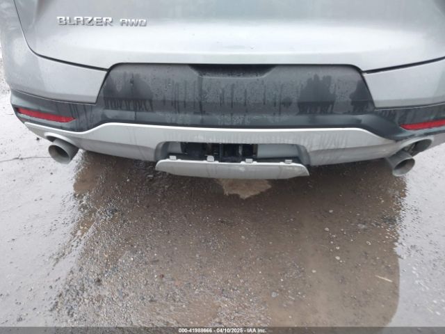 3GNKBHR42RS125392 Chevrolet Blazer Awd 2lt