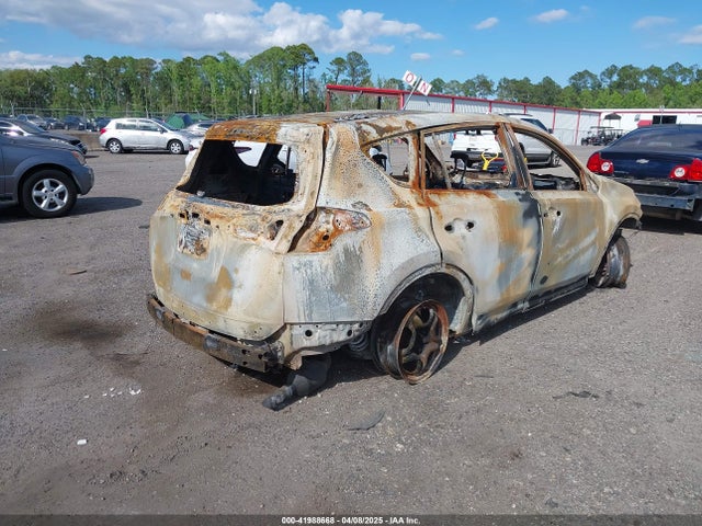 JTMZFREV4HJ147829 Toyota RAV4 LE