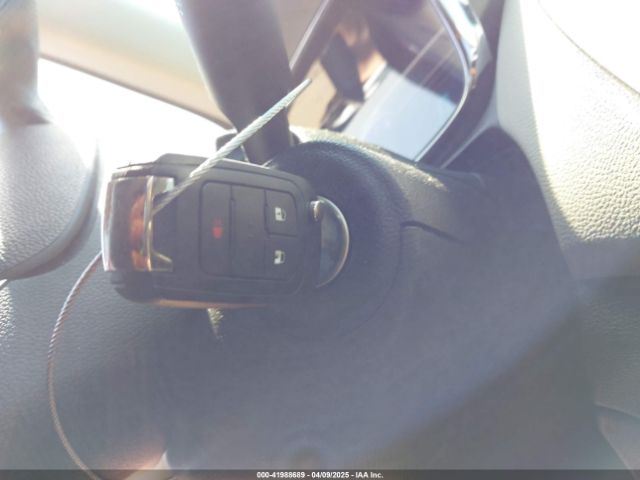 3GNCJKSB2GL244080 Chevrolet Trax 1ls