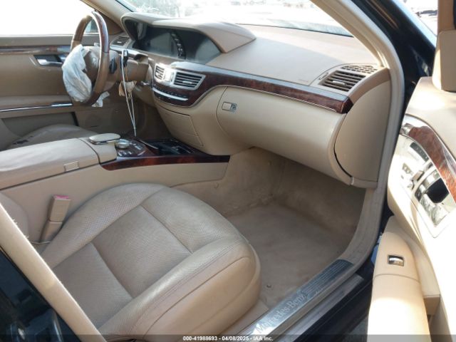 2011 MERCEDES-BENZ S 550 WDDNG7BB9BA387028 Photo 4