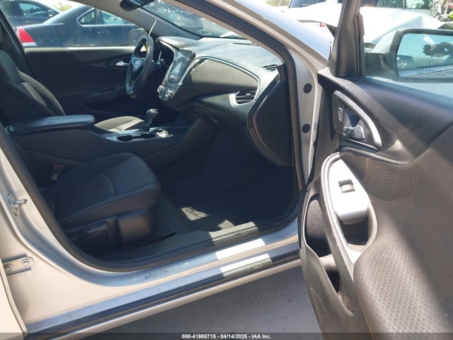 1G1ZD5ST1KF154001 Chevrolet MALIBU LT