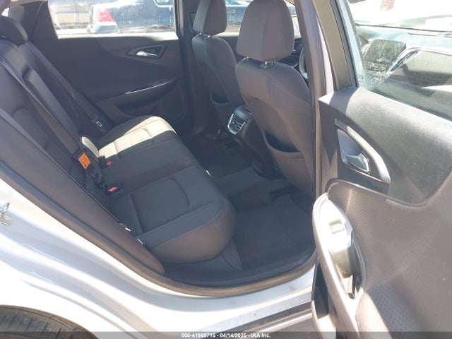 1G1ZD5ST1KF154001 Chevrolet MALIBU LT